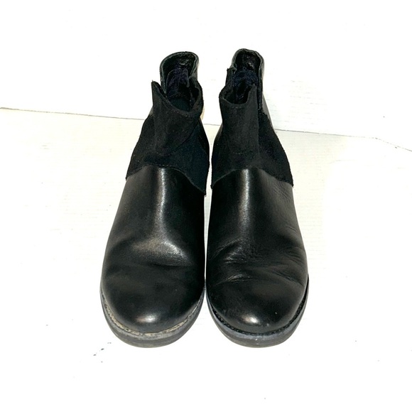 Emu Carlise Wedge Heel Ankle Booties Boots Black Suede Leather Size 8.5 READ - Picture 2 of 13